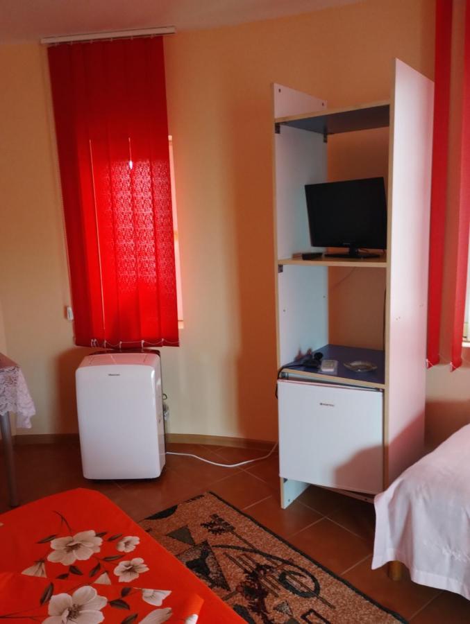 Casa Doina Hotel Douazeci si Trei August Luaran gambar